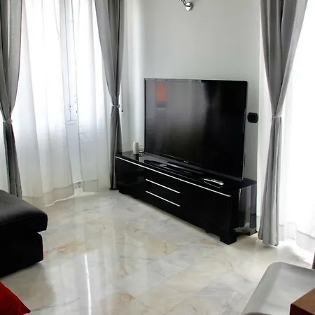 Holiday home Maison Beaux-arts